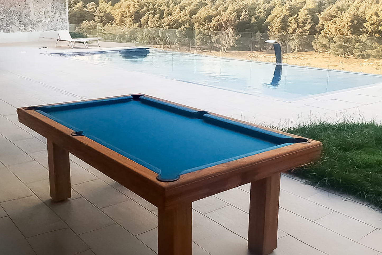 TECK Outdoor Pool Table